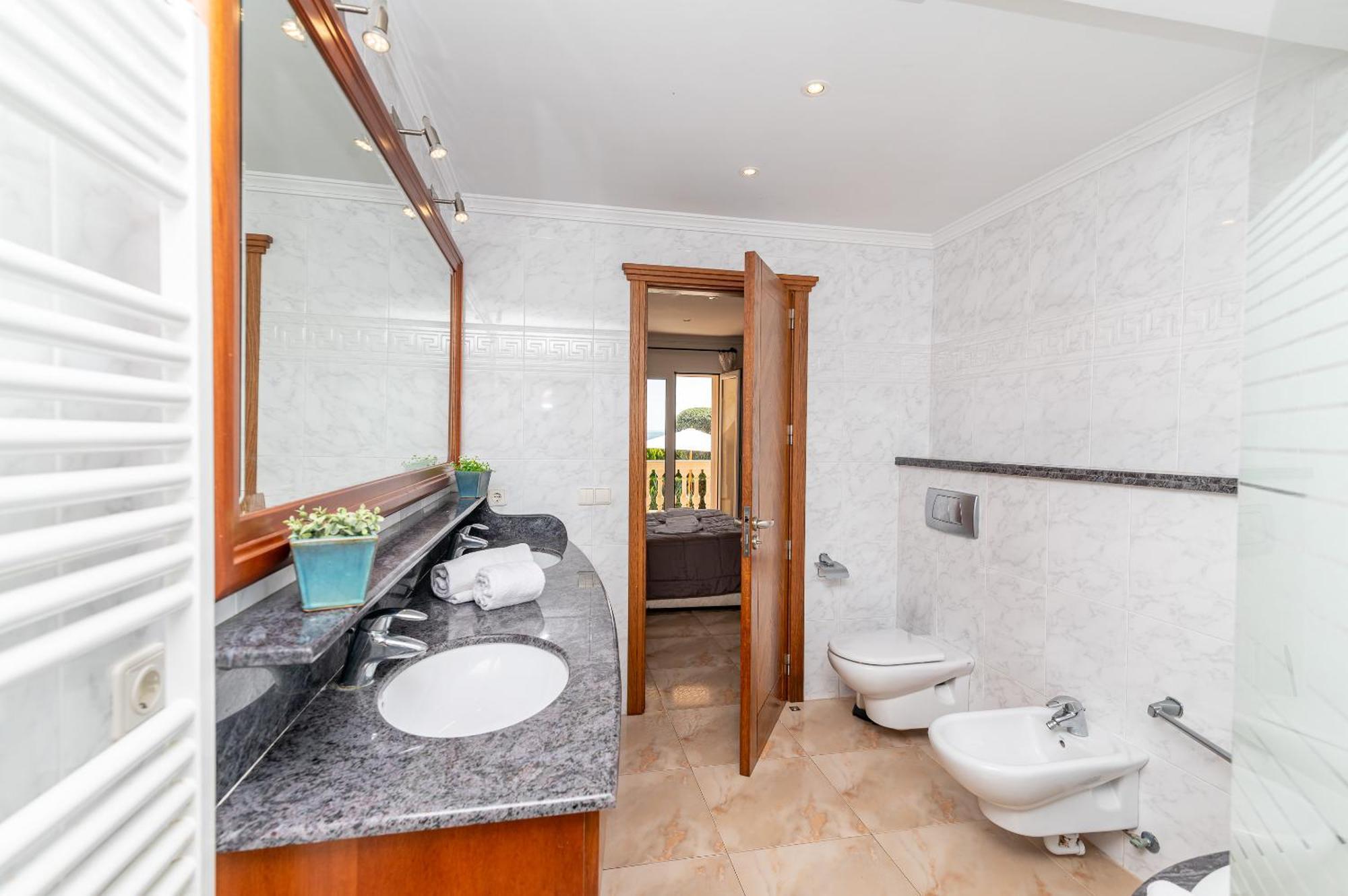 Beach Villa Arran De Mar By Sealand Villas Alcudia  Luaran gambar